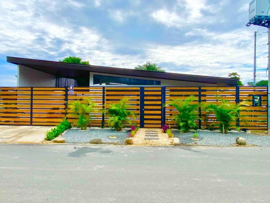 Casa Coral - Great Location - High Speed Internet Βίλα Uvita Εξωτερικό φωτογραφία